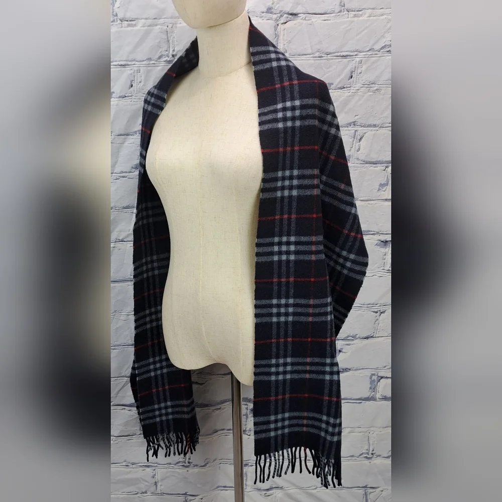 Burberry Vintage Scarf Nova Check 100% Cashmere Wool Scotland Navy Y2K 72" x 12" - Picture 1 of 13